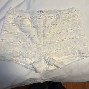 Madewell Women's Cream Shorts